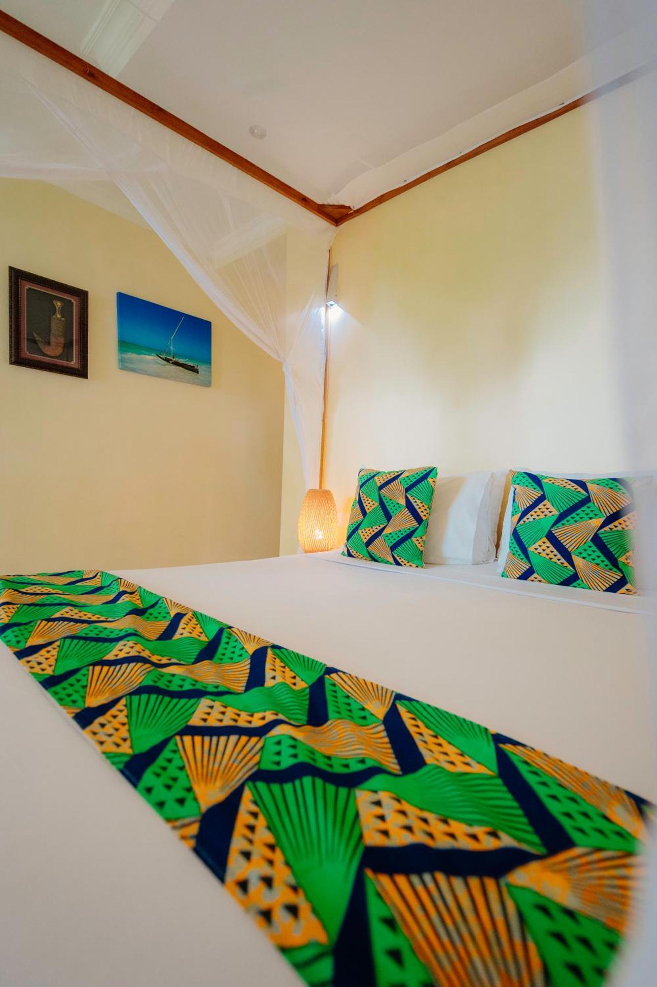 Sansi Kae Beach Resort Michamvi Exterior foto