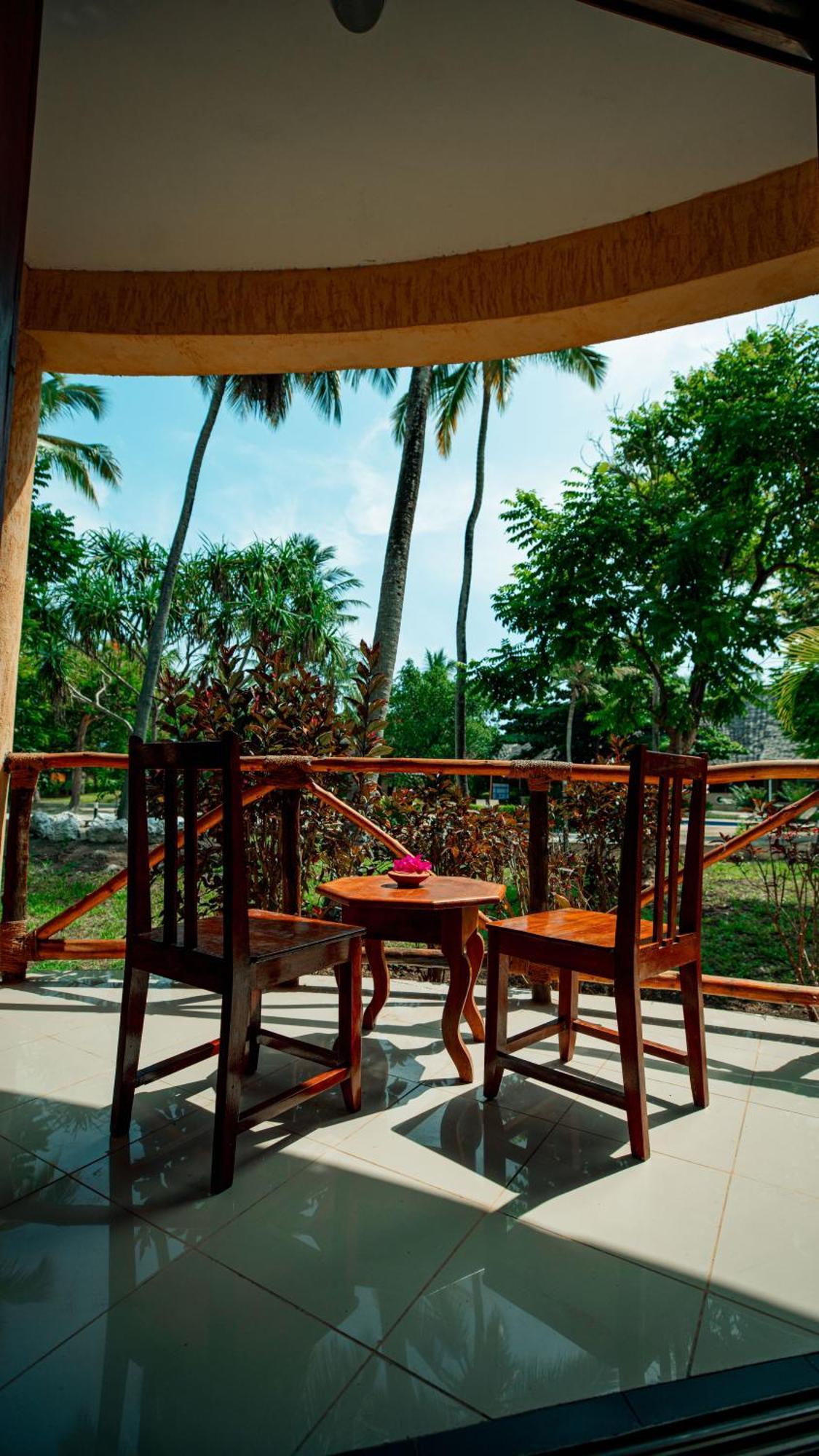 Sansi Kae Beach Resort Michamvi Exterior foto