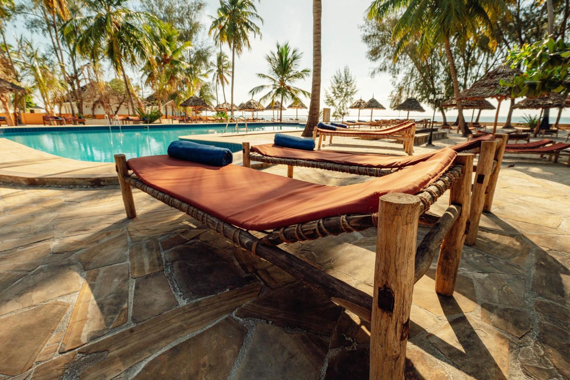 Sansi Kae Beach Resort Michamvi Exterior foto