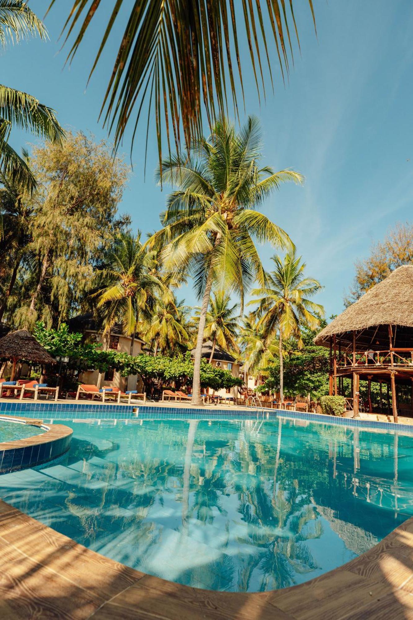 Sansi Kae Beach Resort Michamvi Exterior foto