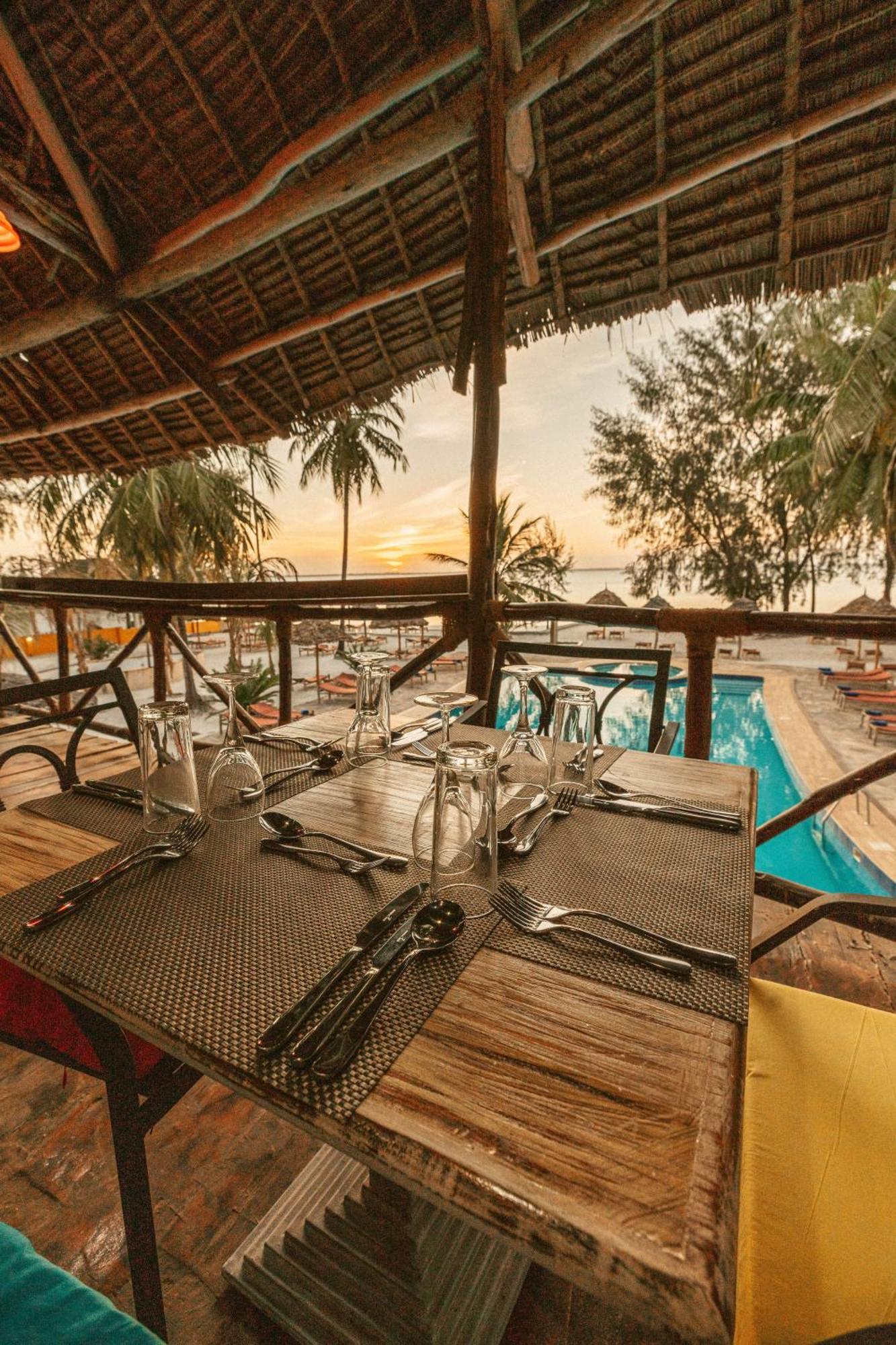 Sansi Kae Beach Resort Michamvi Exterior foto